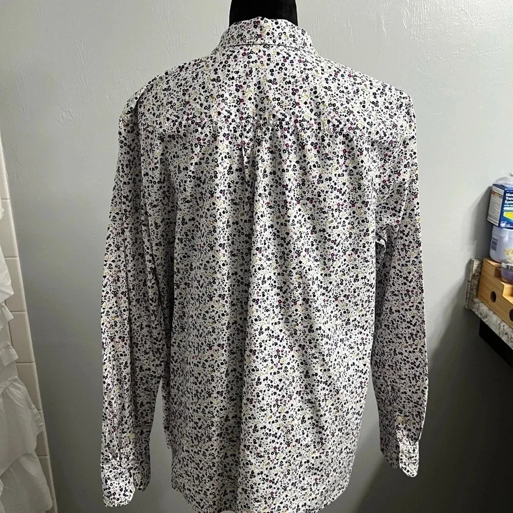 Banana Republic Classic fit top - Picture 4 of 7